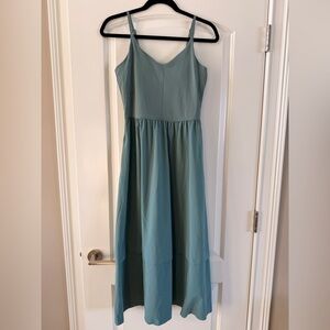 Athleta Elation V Neck Oxidized Green Dress Size XS